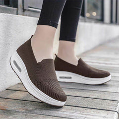 WOMEN'S ORTHOPEDIC ARCH-SUPPORT SNEAKERS