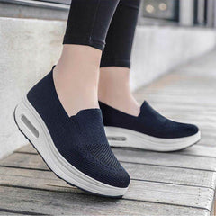 WOMEN'S ORTHOPEDIC ARCH-SUPPORT SNEAKERS