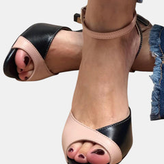 Noirella™ | Mid-heel pumps with ankle strap