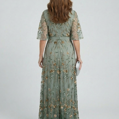 Selora | Halter Bloom Flow Maxi Dress