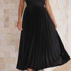 Maria™ | Elegant Pleated Maxi Dress