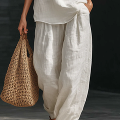 Carlotta – Elegant Sleeveless Set with Wide-Leg Trousers