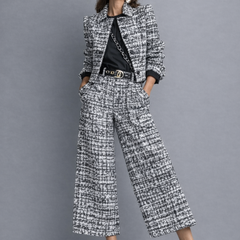 Lucia | Sophisticated and Versatile Set